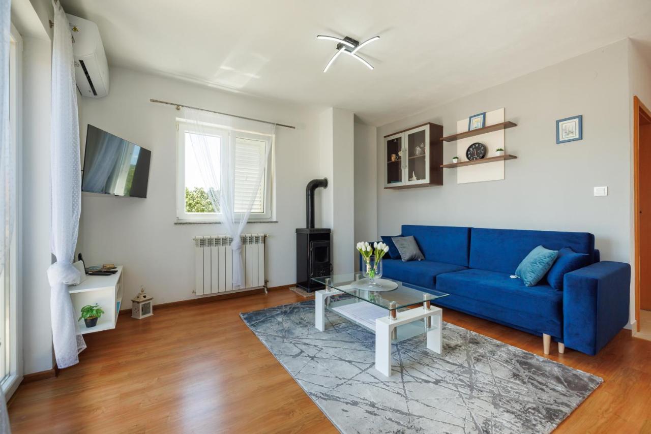 Apartman La Vista E' Bella Kornić Eksteriør billede